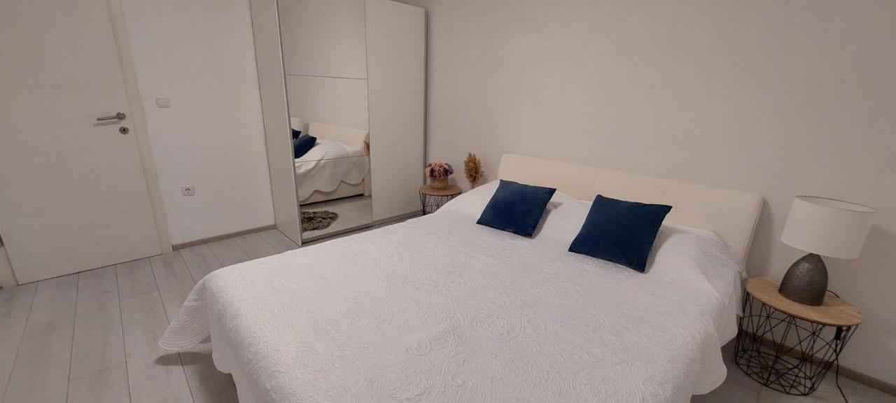 Apartmani Nikola Трогір Номер фото