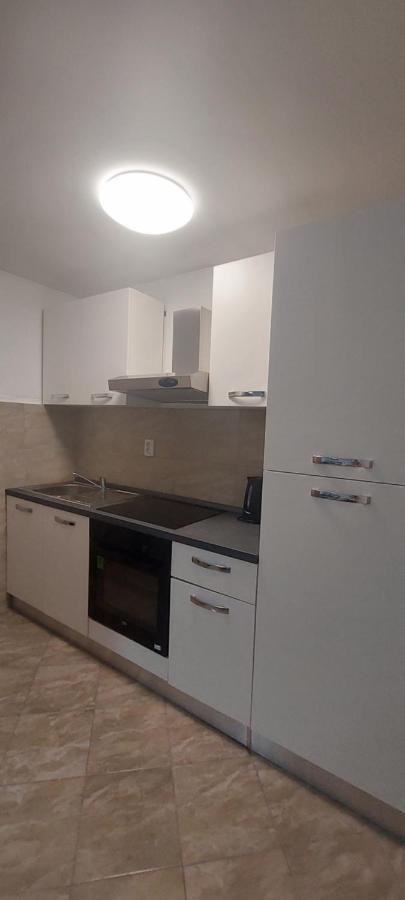 Apartmani Nikola Трогір Екстер'єр фото