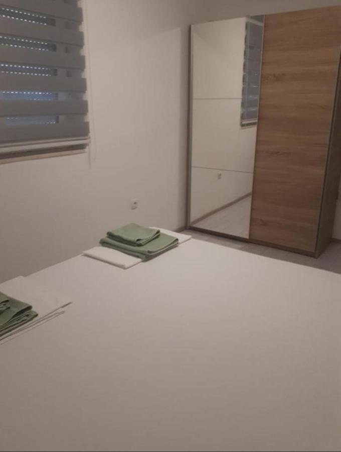 Apartmani Nikola Трогір Екстер'єр фото